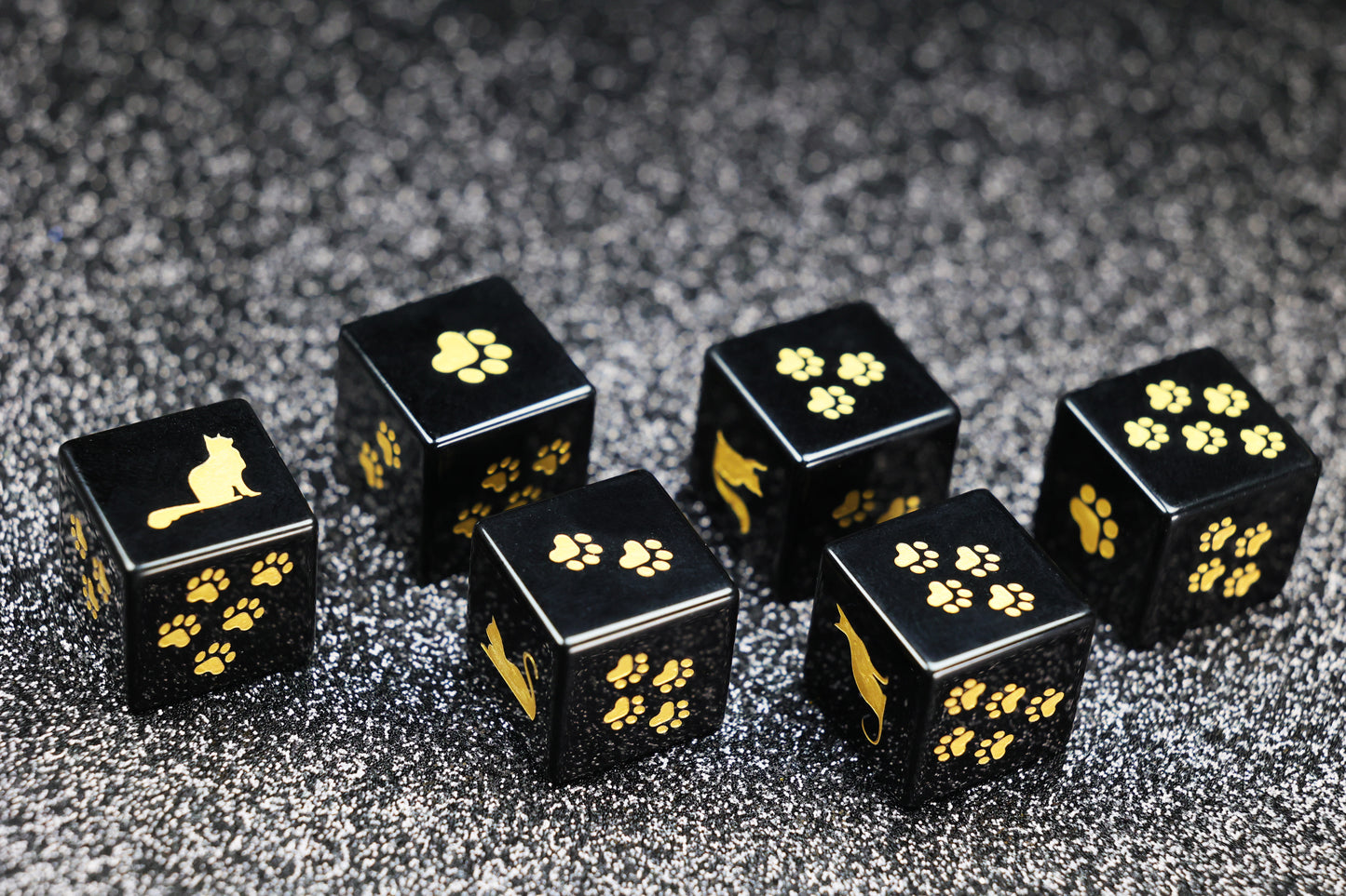 DiceNest D&D Cat-Themed D6 Collectible Dice