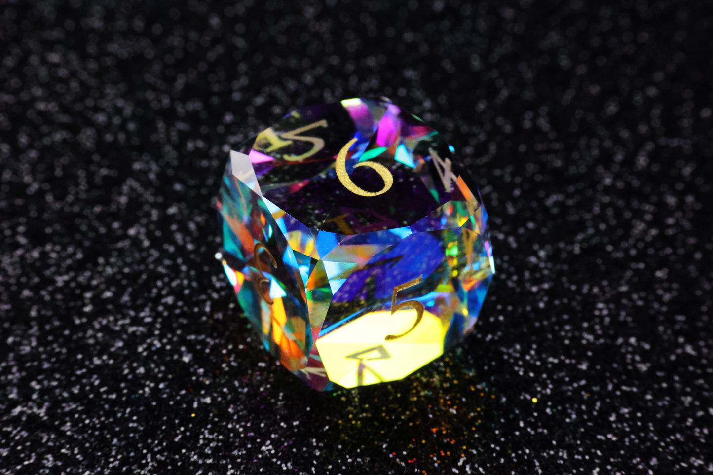 **Prismatic Radiance Dice**