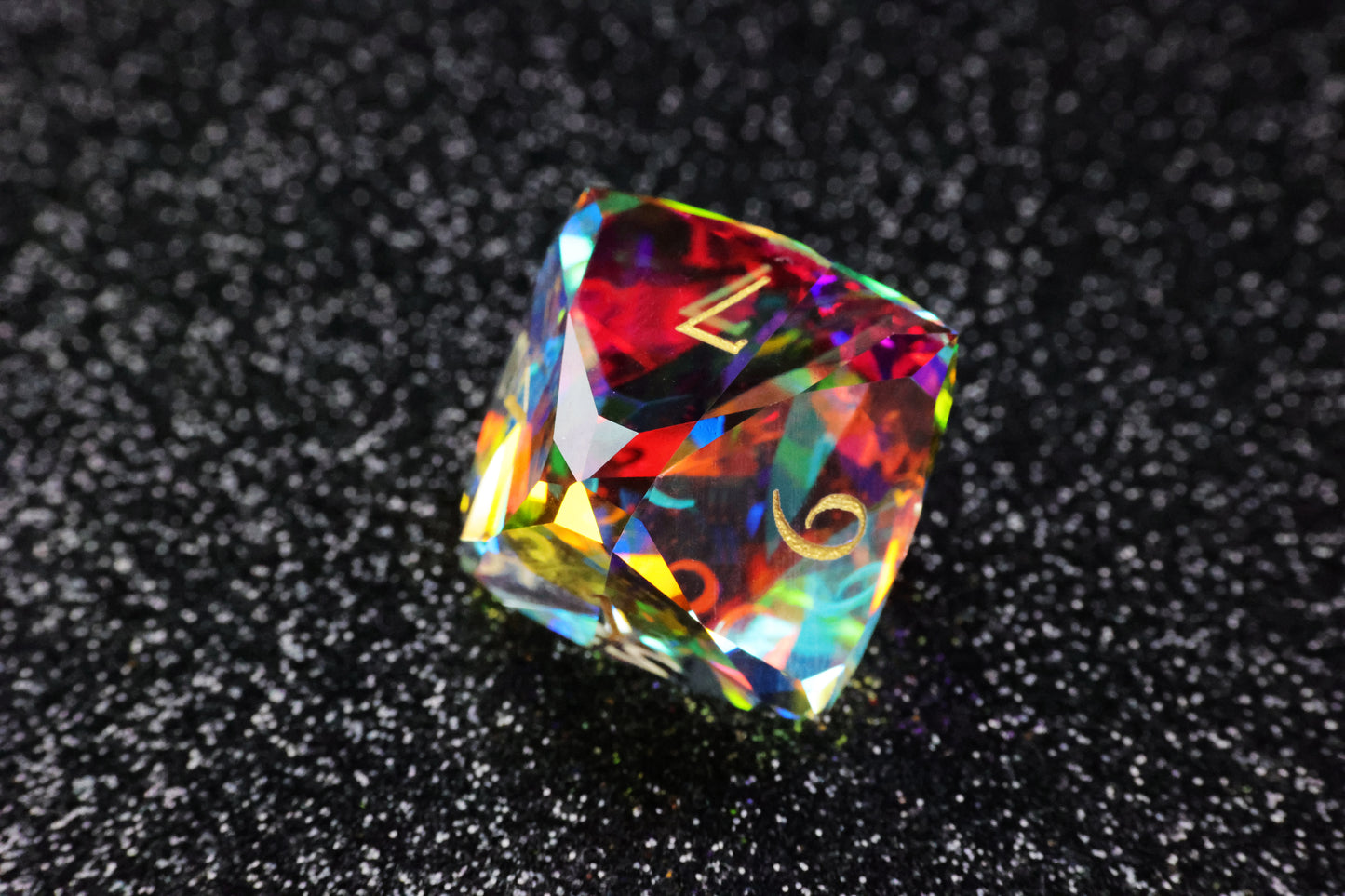 **Prismatic Radiance Dice**