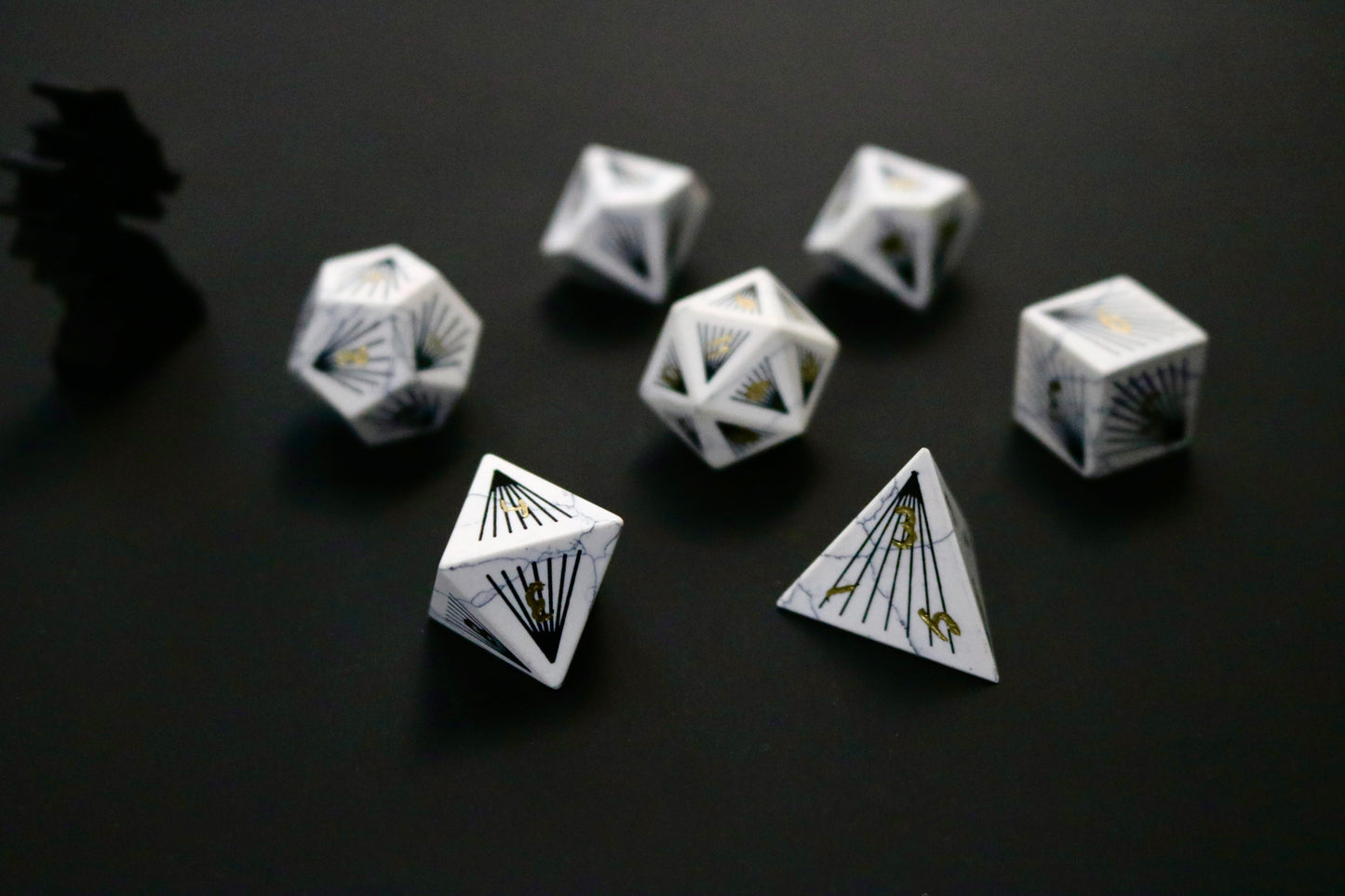DiceNest 76Ray Gemstone dice RPG dice