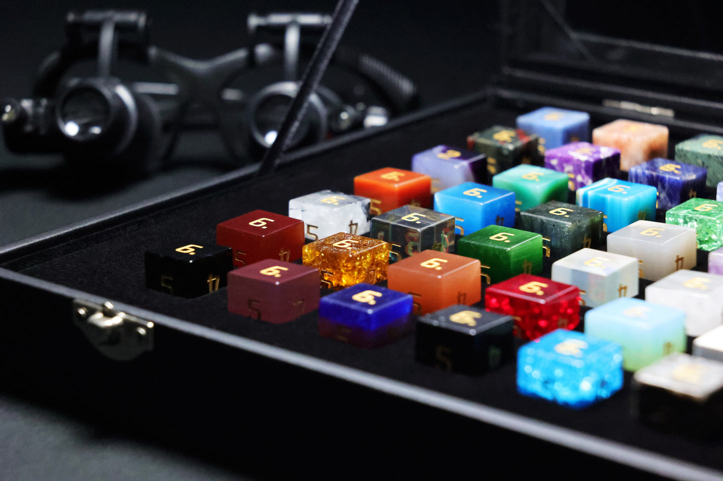 DiceNest  *** Mystic Realm G70 – Global Gemstone Dice Collection